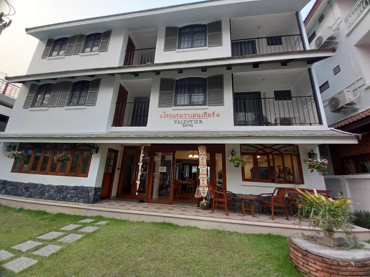 Valentier Cafe And Hotel 清邁 外观 照片