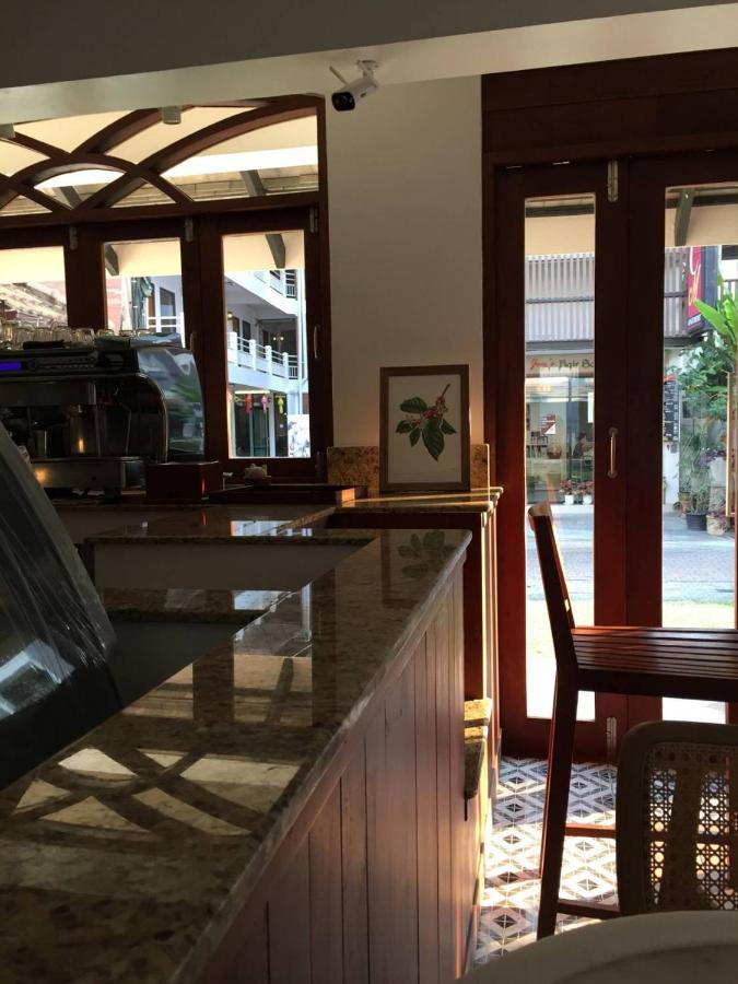 Valentier Cafe And Hotel 清邁 外观 照片