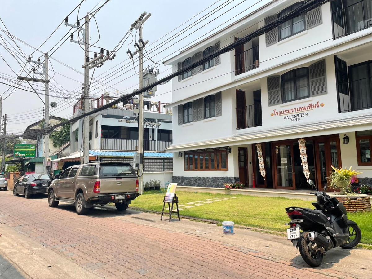 Valentier Cafe And Hotel 清邁 外观 照片